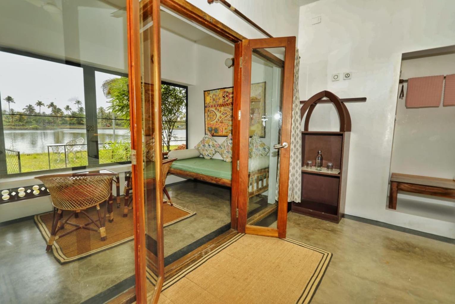 Hotel Vala House Cherai Beach Esterno foto